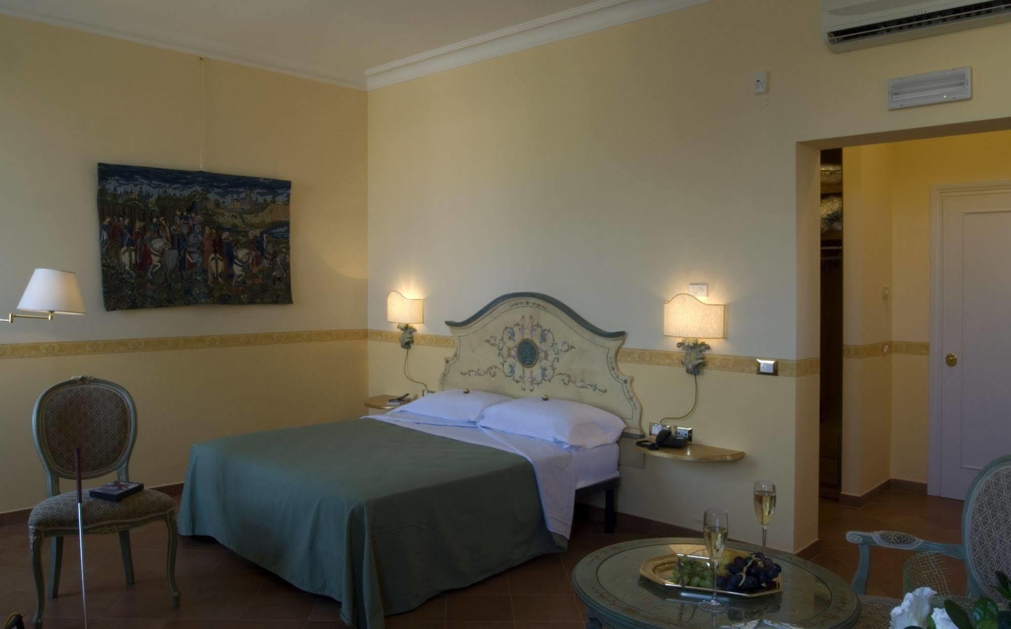 Residenza Gens Julia Bed & Breakfast Roma Ngoại thất bức ảnh
